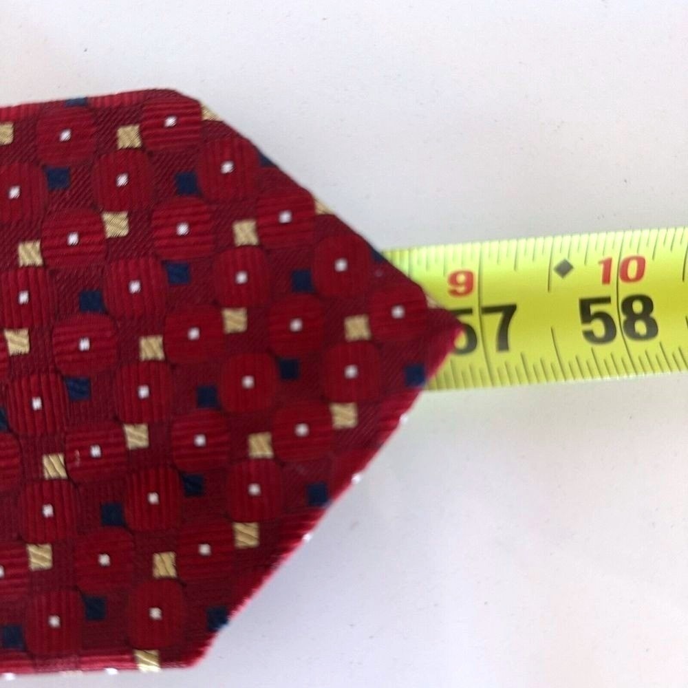 Jos A Bank Signature Collection Tie Mens OS Red Geometric Silk Woven Dot NEW - Picture 6 of 6